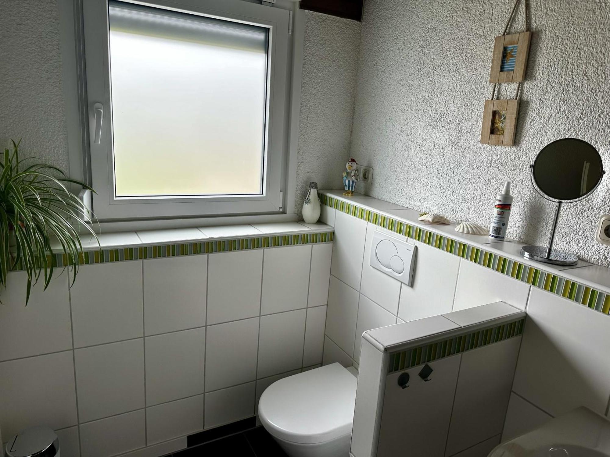 Haus Alt - Ferienwohnung Illingen  外观 照片